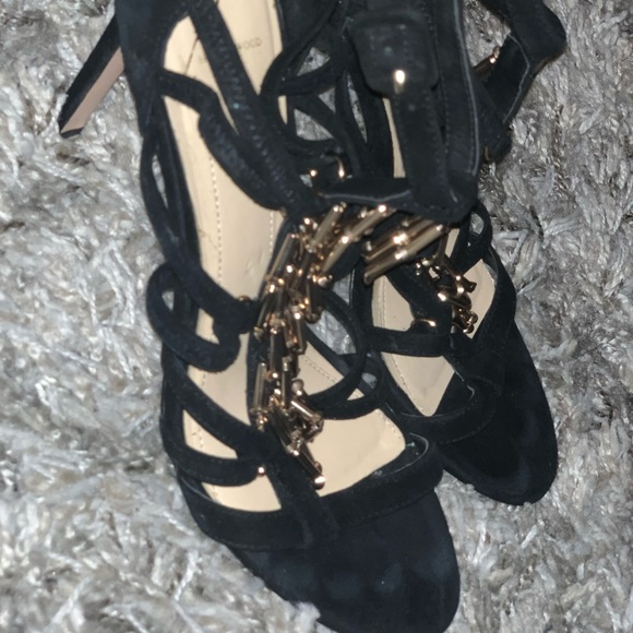 Black gold bullet strappy heels - Picture 3 of 5